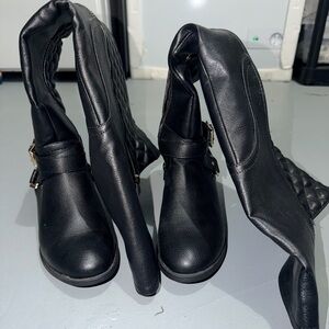 🖤 NWOT Chic Winter Knee-High Boots — Cozy, Stylish & Sleek! 🖤